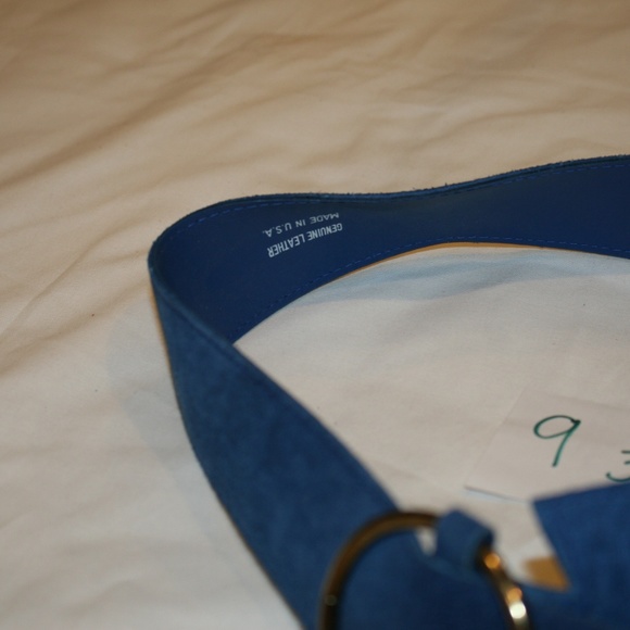 ?80s Cobolt Blue Suede Genuine Asymmetrical Leather Vintage Belt 24- 30\